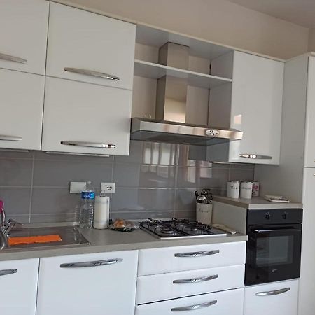 Casa Vacanze Giulia A Careggi Wi-Fi Apartment ฟลอเรนซ์ ภายนอก รูปภาพ