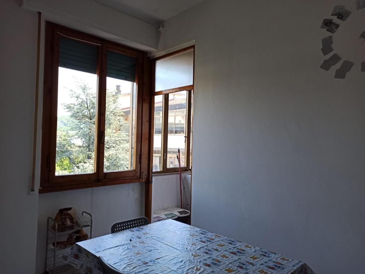Casa Vacanze Giulia A Careggi Wi-Fi Apartment ฟลอเรนซ์ ภายนอก รูปภาพ